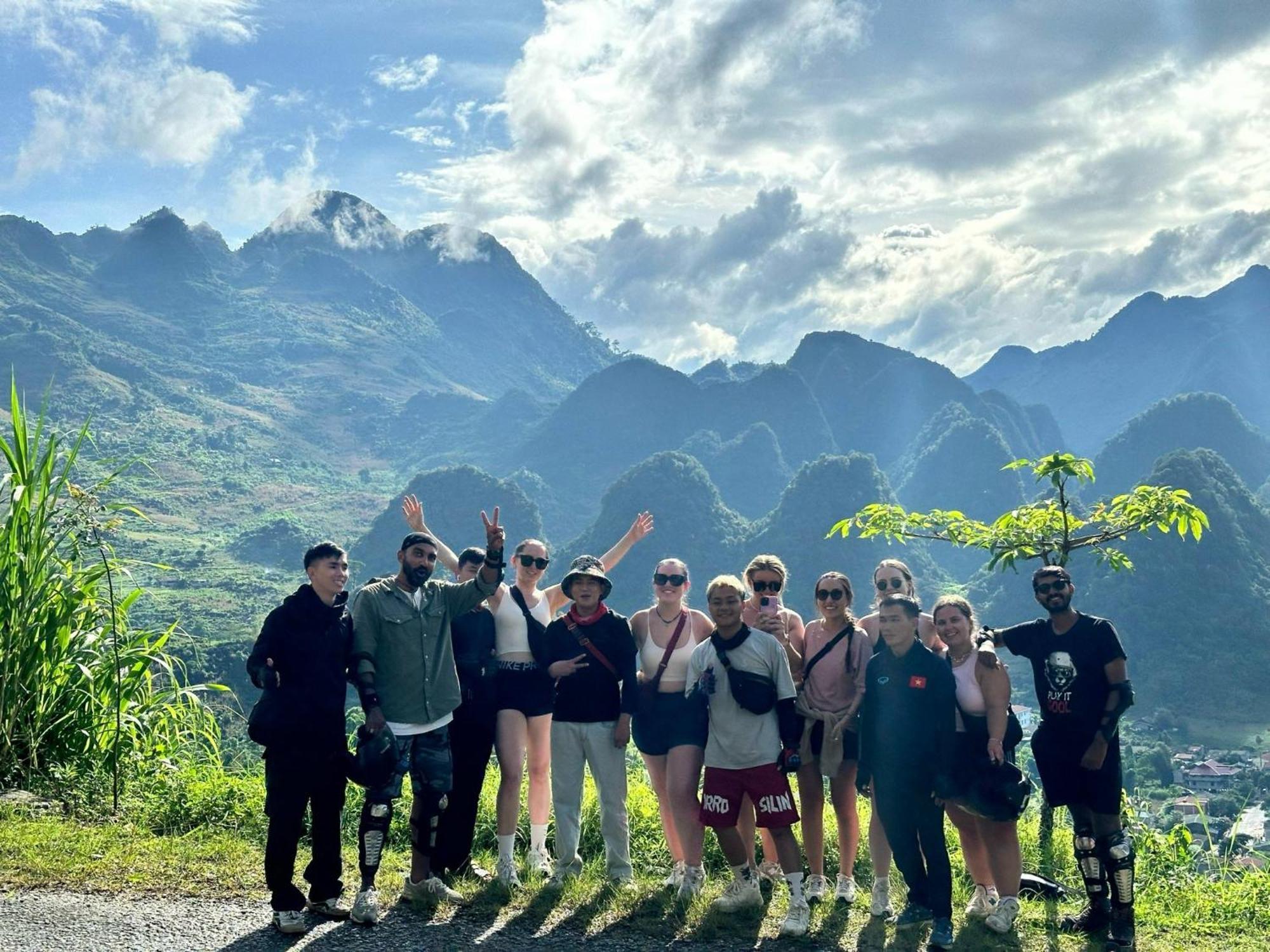 Bong Hostel Ha Giang Loop Luaran gambar